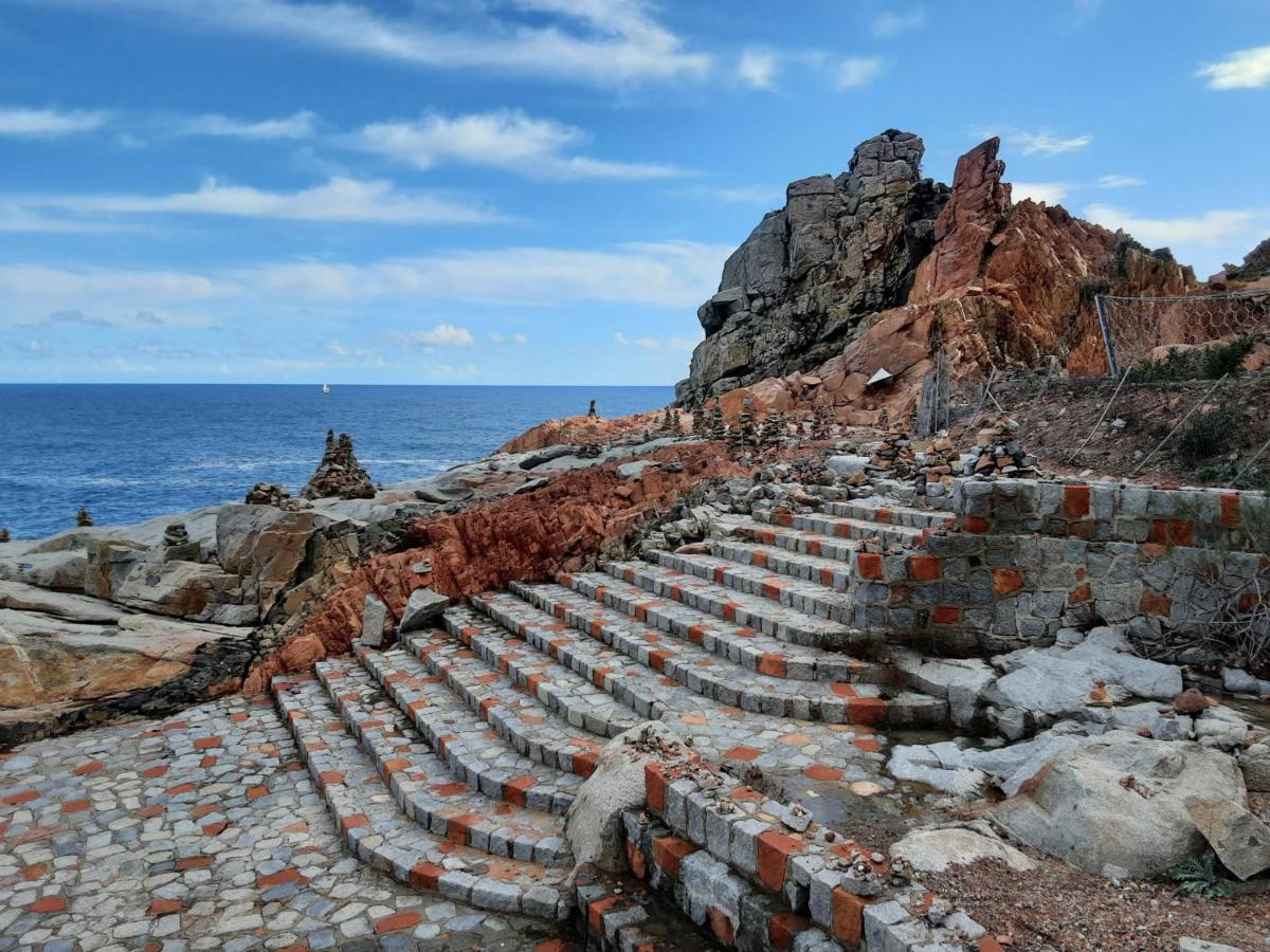 Villetta Il Faro Sul Mare Àrbatax Buitenkant foto