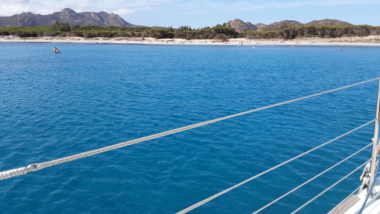 Villetta Il Faro Sul Mare Àrbatax Buitenkant foto